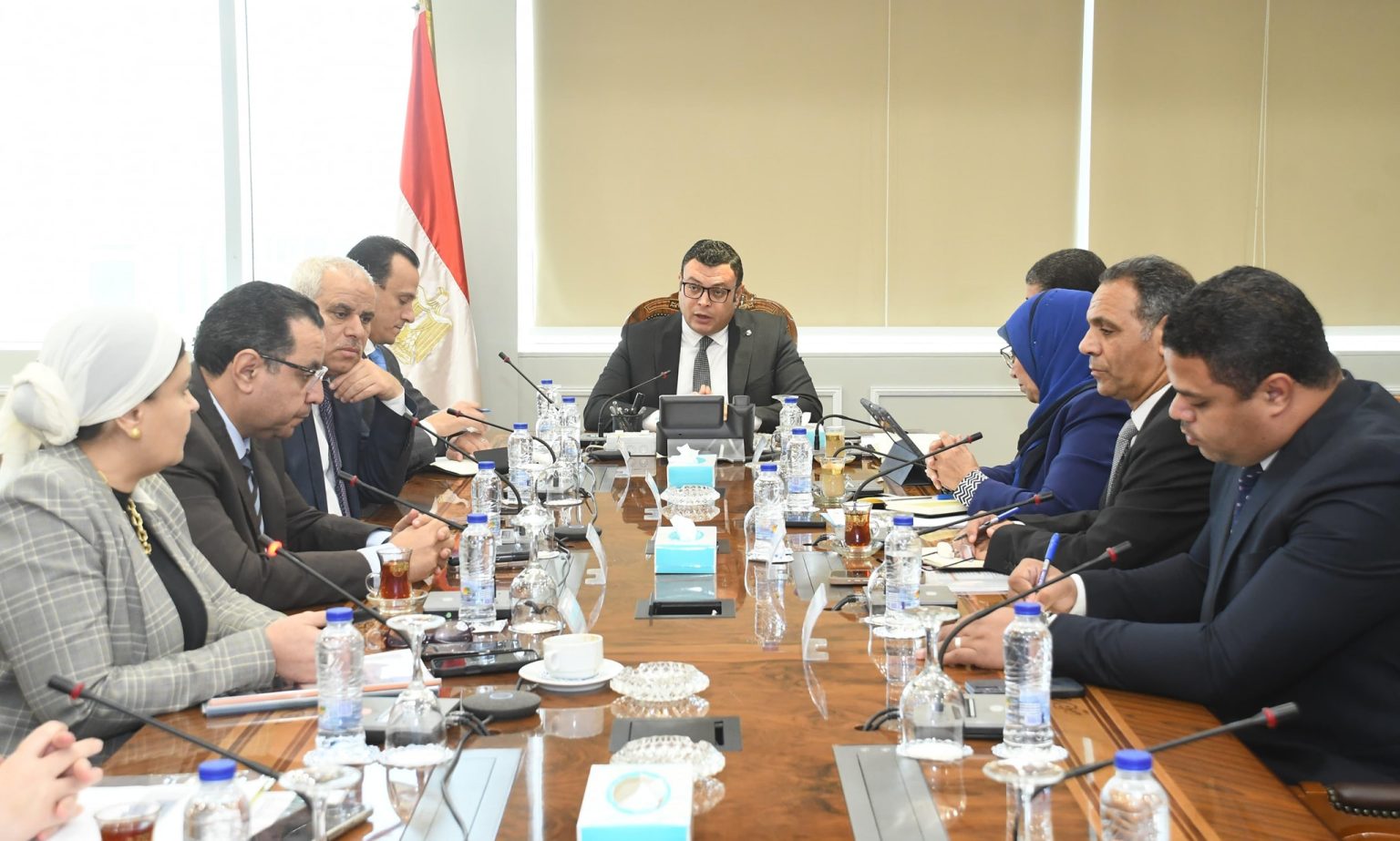 وزير الإسكان