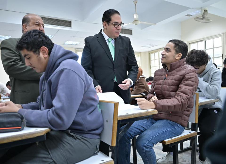 رئيس جامعة القاهرة