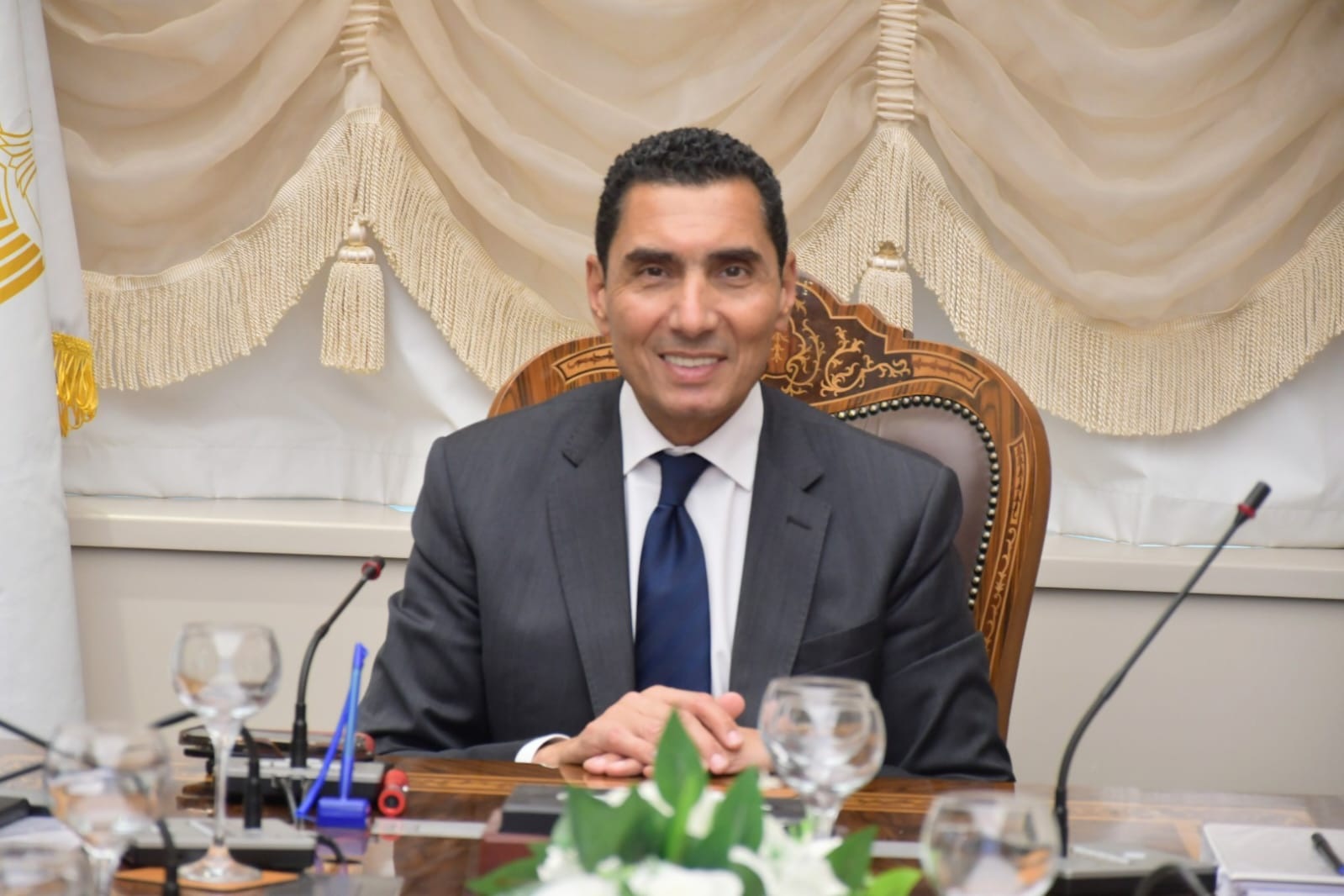 وزير الرياضة يتابع استعداد الشركات الطبية للموسم الجديد
