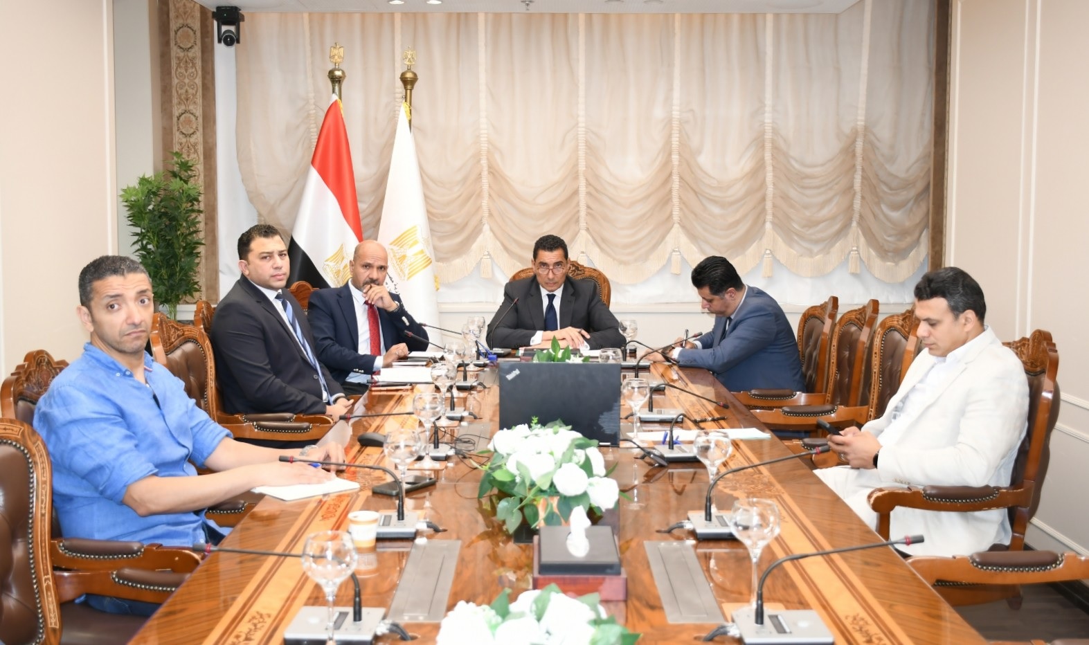 Sports Minister meets China’s Daving on industry partnership