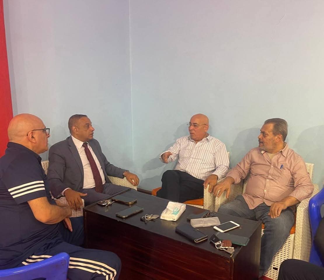 رئيس اتحاد الكاراتيه يزور تصفيات الشباب