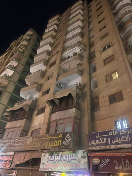 Giza Governor reviews Kafr Tahrir building collapses