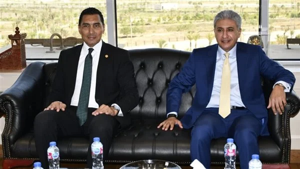 وزيرا السياحة والشباب