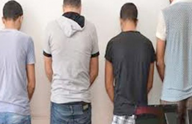 «خلافات جيرة».. ضبط طرفي مشاجرة بالأسلحة البيضاء في كفر الدوار
